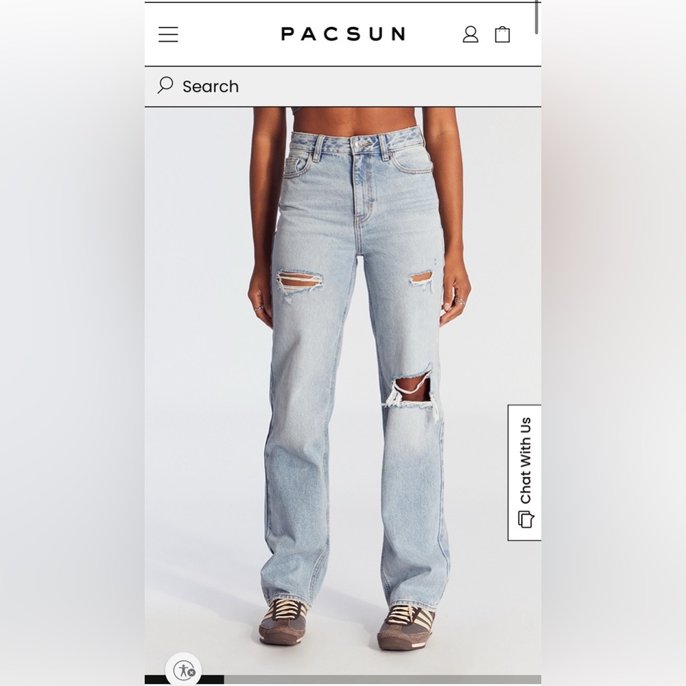PacSun 90s Boyfriend Jeans Ripped Light Indigo
Size: 24 Regular